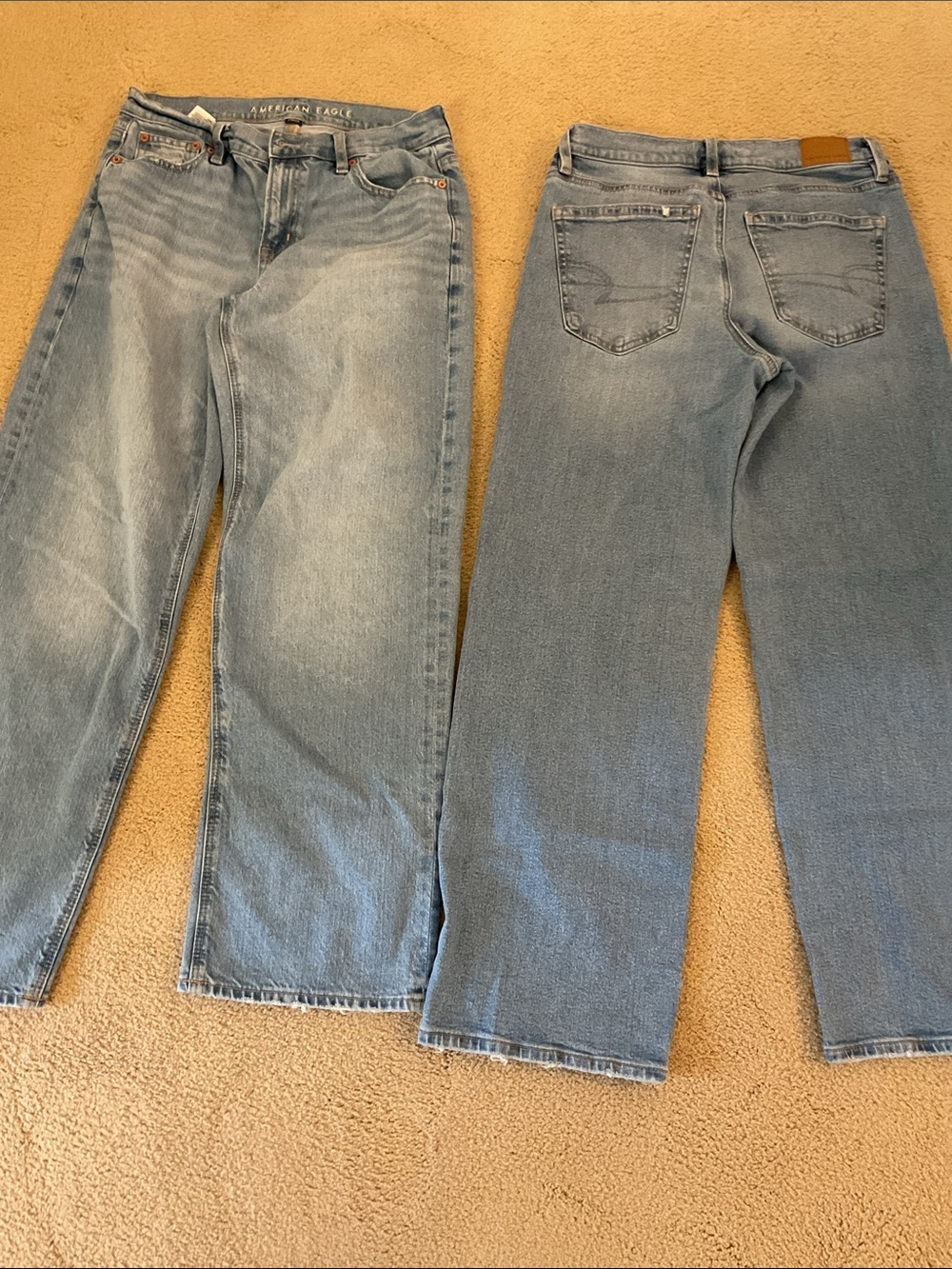 American Eagle Strigid wide leg jeans.